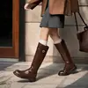 Botas altas de piel de vaca para mujer, botas de cuero que favorecen la forma de la pierna, botas altas de tacón bajo, botas de montar con hebilla de cinturón negra para mujeres petite