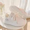 Zapatillas de lona estilo coreano con diseño de gato de dibujos animados para mujer, con suela suave y diseño transpirable, perfectas para uso casual.. Se aceptan pedidos al por mayor