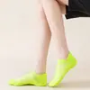 Calcetines Deportivos Maxx para Hombres y Mujeres, Calcetines Deportivos Bajos para Entrenamiento Físico, Calcetines Deportivos Tobilleros Antideslizantes Resistentes al Desgaste con Suela de Toalla para Correr