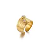Anillo de Acero Inoxidable Nuevo Europeo y Americano con Circonita y Perla de Imitación Anillo Chapado en Oro para Mujer Anillo Pequeño Fresco de Acero de Titanio con Forma de Serpiente Accesorios