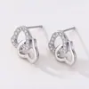 Conjunto de cuatro piezas de joyería creativa de viento transfronterizo europeo y americano con collar, pulsera, pendientes y anillo de diamantes.