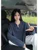 Camiseta de Manga Larga con Cuello en V y Patrón de Escamas de Dragón Texturizado Pesado Americano para Hombres y Mujeres Primavera Otoño Invierno Casual Commute Estilo Perezoso Top