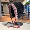 Gorro de Felpa a Rayas de Bloques de Color para Mujer, Versión Coreana de Otoño e Invierno, Gorro de Cazador que Adelgaza la Cara y Protege los Oídos, Gorro de Lana Tejido Cálido