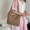 2026 Bolsa de Ombro Tecida de Grande Capacidade para Axila Bolsa Tote Feminina Nova de Verão para Praia Casual Férias Bolsa de Praia