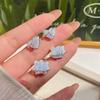 Pendientes de gato de cristal azul niebla de verano para mujer, diseño de nicho de aguja de plata, ligeros y lujosos, con amor dulce.