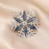 Broche Coração de Pérola com Design Único 2025 Novo Tendência Outono e Inverno Corsage Exclusivo para Mulheres Coreanas Acessórios de Alfinete
