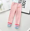 Calça lanterna casual para meninas, nova coleção de outono 2026, calça de comprimento no tornozelo com acabamento em renda para bebês, peça de outer wear estilosa e da moda