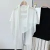 Bufanda Triangular Grande de Lino Versión Coreana 2026 para Mujer, Estilo Delgado de Primavera y Otoño, Chal de Seda Helada para Abrigo, Accesorio Decorativo para Vestidos, Bufanda