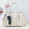 Bolsos de Moda de Venta Caliente en Comercio Exterior Transfronterizo para Mujer 2025 Nuevos Bolsos de Mano Europeos y Americanos de Moda Versátiles Bolsos de Hombro Cruzados Bolsos para Mujer
