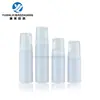 Em estoque 120ml Limpador Facial de Viagem Sub-embalagem Frasco Branco Espumante Plástico PET Frasco com Bomba de Mousse de Limpeza Espumante