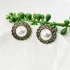 Pendientes Retro Europeos y Americanos Pendientes Redondos de Perla de Comercio Exterior Elegantes de Gama Alta para Mujer Moda de Lujo Ligero para Mujer C278