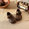 Sapatos de couro estilo coreano retrô com tema de floresta para meninas 2026 primavera e outono novos sapatos de princesa com sola macia e velcro para crianças mais velhas
