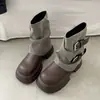 Botas Femininas Martin Pretas Retrô Britânicas de Solado Grosso Salto Bloco 2026 Nova Coleção Outono Emagrecimento Aumento de Altura Cano Curto