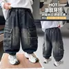 Pantalones vaqueros para niño, ropa infantil de otoño, nuevo estilo 2026, pantalones casuales de trabajo frescos para primavera y otoño para niños pequeños