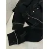 Yuran 26 Nuevo Estilo Primavera Temprana Estilo Old Money Retro Lujo Sencillo Cárdigan de Lana Peinada con Botones Dorados y Bordes en Contraste Cuello Redondo Cárdigan de Punto