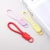 Llavero de Teléfono con Correa de Cuero PU de Colores, Estilo Corto, Colgante Tejido de Mano, Correa de Muñeca Portátil Duradera y Resistente al Desgaste