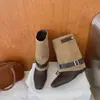 Botas Curtas Botas de Cavaleiro Outono Meio da Panturrilha Versátil Bico Quadrado Temperamento 2026 Botas com Fivela de Cinto para Calças Wasteland Novo Estilo Retro de Couro