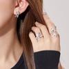 Anillo de Cometa Estrella Galáctica para Mujer Viento Frío Completo de Diamante Luz de Meteoro Lujo Ligero Pendientes Elegantes Todo-Combinación Joyería de Mano de Gama Alta