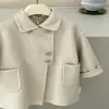 Casaco de Lã para Meninos Jaqueta Infantil Roupas de Inverno 2026 Novo Corta-vento de Comprimento Médio Aconchegante Top de Lã para Meninos Tendência