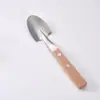 Pala con Mango de Madera Maciza Cuchara en Forma de Pala Japonesa Creativa 304 Estilo Industrial Cuchara en Forma de Pala Cuchara con Pinza de Madera Maciza Pala para Sandía Cuchara Acabado Espejo