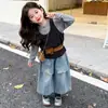 Conjunto Feminino 2026 Primavera e Outono Novo Estiloso Moda Coreana Tendência Colete de Tricô Jeans Rasgado Conjunto de Três Peças