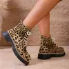 Botines con Estampado de Leopardo Transfronterizos de Punta Redonda con Cordones para Mujer 2025 Invierno Nuevos de Exportación Talla Grande Estilo Británico Botines Cortos Personalizados