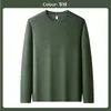 26 Otoño/Invierno Sencilla Versátil Cepillada Cuello Redondo Manga Larga Camiseta para Hombre Color Sólido Holgada Cálida Capa Base Suéter de Lana