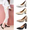 Zapatos de vestir de moda para mujer, tacón grueso, nueva colección otoño 2026, zapatos de trabajo de punta fina, apertura baja, estilo slip-on, tacones altos coreanos, diseño simple