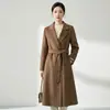 Abrigo de lana de doble cara para mujer, largo por encima de la rodilla, otoño/invierno 2026, cuello de solapa, cintura con cinturón, abrigo de lana de alta gama