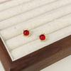 Pendientes de flocado con pasador 925 para mujer, otoño e invierno, nuevos pendientes de nicho de lujo elegantes y ligeros de cristal rojo de alta gama.