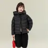 Nueva chaqueta acolchada gruesa 2026, relleno 90% de plumón, abrigo de plumón cálido estilo coreano para niños con capucha