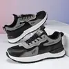 Verão Novo Sapatos de Malha Respirável Masculino Tênis Masculino Moderno Versátil de Sola Grossa Casual Corrida Sapatos de Pai Masculino