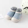 Calcetines de piso para bebé nuevos, color liso, suela suave, transpirables, a prueba de frío, antideslizantes, adecuados para niños y niñas, zapatos para antes de caminar, zapatos para caminar de bebé