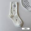Meias Brancas para Mulheres, Algodão Absorvente de Suor, Respiráveis, Meias Elásticas de Cano Médio, Macias, Amigáveis à Pele, Confortáveis, Desodorantes, Meias Zhuji Atacado