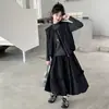 Conjunto de saia floral de três peças para meninas estilo coreano, novo modelo primavera e outono 2026, estilo colete de trabalho, conjunto estiloso para meninas mais velhas