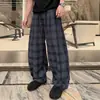 Pantalones casuales de verano ligeros de nicho, modernos y elegantes para hombre, pantalones de cuadros rectos versátiles y de moda.
