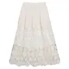 Falda de encaje floral hueca de diseño dulce Feiyuan para mujer, nueva colección de principios de otoño, falda versátil de color liso de alta calidad en línea A