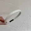Faixa de Cabelo Simples Estilo Coreano Sal Marinho Cabeça Alta para Mulheres, Versátil para Saídas Diárias, Novo Modelo 2025, Acessório de Cabelo Iluminador e Rejuvenescedor