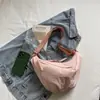 Bolsa Transversal para Mulheres 2025 Nova Bolsa de Ombro de Grande Capacidade Esportiva Versátil Bolsa Bolinho Mochila Casual para o Dia a Dia
