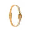 Serie con Forma de Serpiente Dorada Diseño Incrustado de Diamantes Chapado en Oro 18K Pulsera Abierta de Acero Inoxidable Que No Se Desvanece y No Causa Alergias Fácilmente