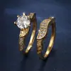 Conjunto de anillos hexagonales vintage bestseller transfronterizo, conjunto de anillos de dos piezas de lujo ligero con incrustaciones de diamantes en forma de ola dorada