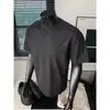 Camiseta masculina estilosa estilo retrô americano, de secagem rápida, com toque gelado, de manga curta, design de verão com painéis em malha e gola pequena