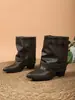Botas Europeias e Americanas para Comércio Exterior Tamanho Grande Meia-Canela Femininas 2026 Outono/Inverno Novas Simples de Cano Largo Salto Grosso Bico Fino Moda