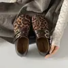 Zapatos Birkenstock versátiles de suela gruesa para mujer, nueva colección de otoño 2026, suela suave, estilo retro, perfectos con vestidos, que aumentan la altura, adecuados para mujeres menudas y con diseño de dedo dividido