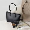 Bolso de mano de gran capacidad, color sólido, sencillo, para el día a día, de PU, para mujer, otoño, 2024