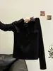 Camiseta de Manga Larga con Cuello Semiabierto Única y Hermosa Estilo Callejero Americano para Mujer 2026 Otoño Nuevo Top Reductor de Edad A14644