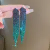 Pendientes de Borla Geométricos Retro Europeos y Americanos de Aguja Plateada con Diamantes, Pendientes de Lujo Ligero de Gama Alta, Exquisitos Accesorios de Oreja de Moda para Mujeres