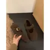 Zapatos blancos de suela gruesa con forro de felpa para mujer, adecuados para usar al aire libre, nuevo estilo Mary Jane otoño/invierno 2025, zapatos de algodón afelpado