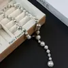 Collar de Perlas de Metal Europeo y Americano con Empalme Degradado de Tamaño para Mujer Lujo Accesible Diseño de Nicho Cadena para Suéter de Gama Alta Cadena para Clavícula