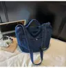 Bolsa Tote de Jeans de Grande Capacidade para Mulheres 2025 Nova Bolsa de Mão Plissada Casual Versátil Bolsa de Ombro de Braço Flash